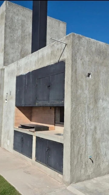 VENTA CASA DE CATEGORIA A ESTRENAR. Guaymallén