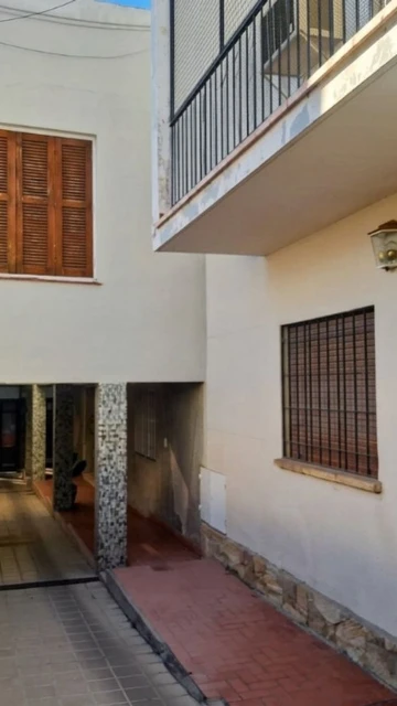 VENTA DE DEPARTAMENTO - BARRIO BOMBAL GODOY CRUZ.