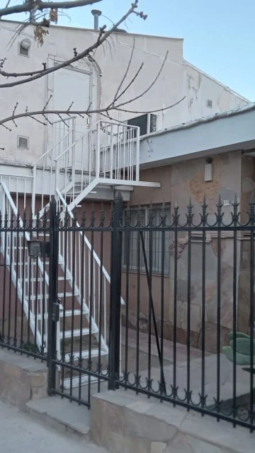 VENTA CASA 3 DORMITORIOS Y DEPARTAMENTO SAN JOSE