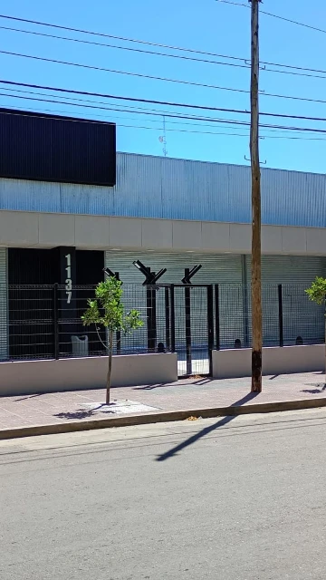 Importante Galpón Comercial en Alquiler en Tunuyan