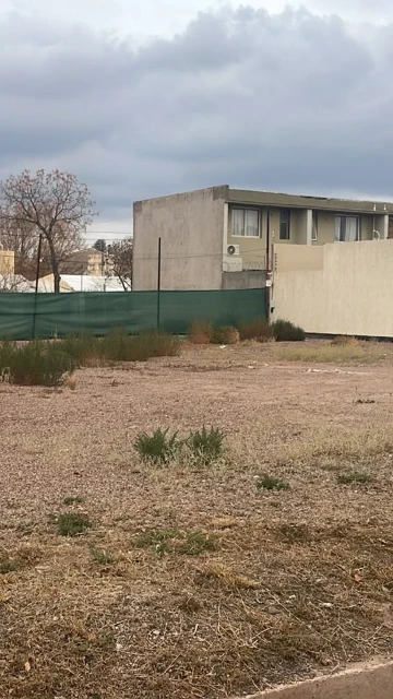 Venta Lote en B Los Carolinos, apto PH. Luján