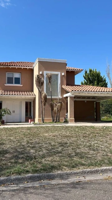 Casa 7 ambientes Venta La Vacherie Country Golf