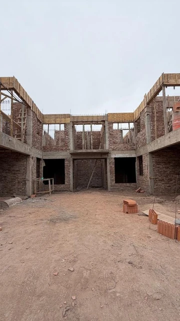 DEPARTAMENTO EN POZO, CON BAÑO EN SUITE, MAIPU