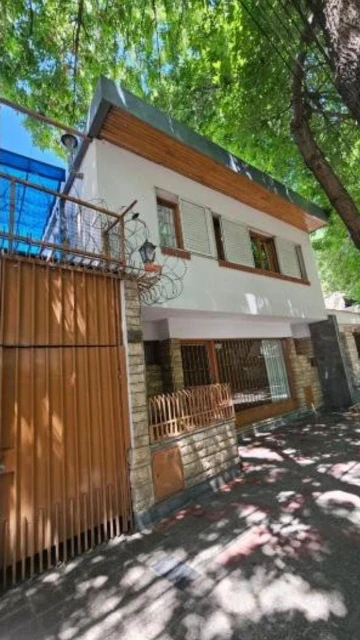 Venta casa con local comercial, Ciudad, Mendoza