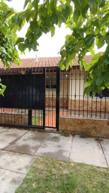 Se vende casa apta crédito en Lujan ,Mendoza