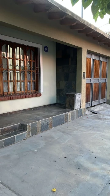 VENTA DE CASA - RODEO DE LA CRUZ -GUAYMALLEN  MZA.