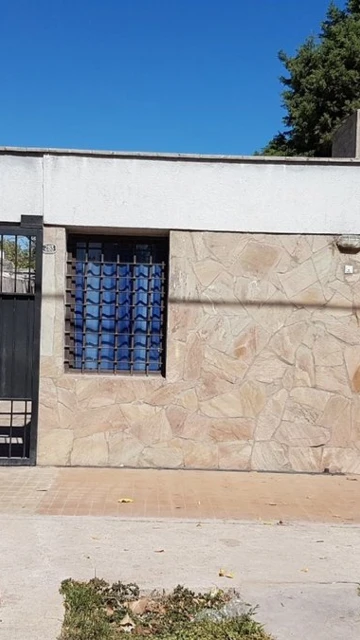 VENTA DE CASA DOS DORMITORIOS LAS HERAS
